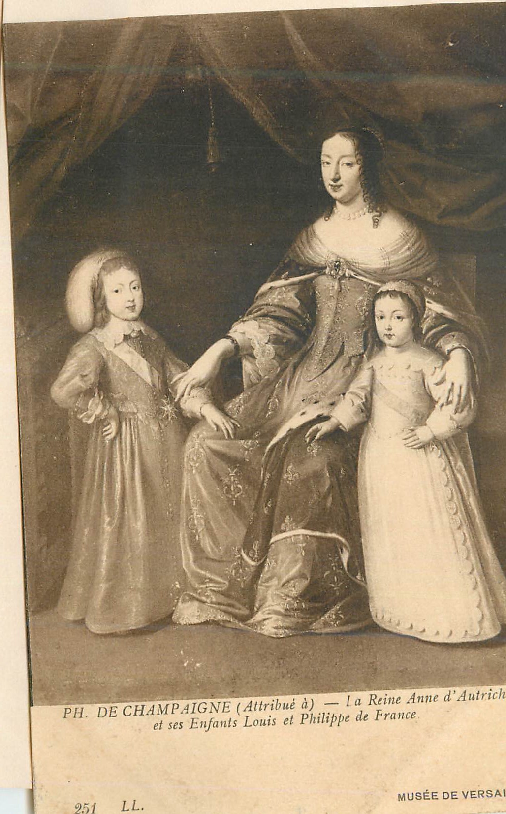 CPA Musee de Versailles Ph de Champgane Attribute a La Reine Anne d Autrich et ses Enfants Louis et Philippe de France