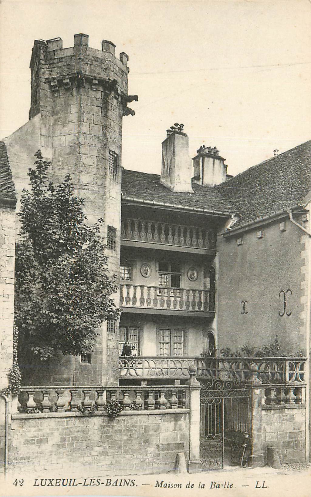 CPA Luxeuil les Bains Maison de la Baille