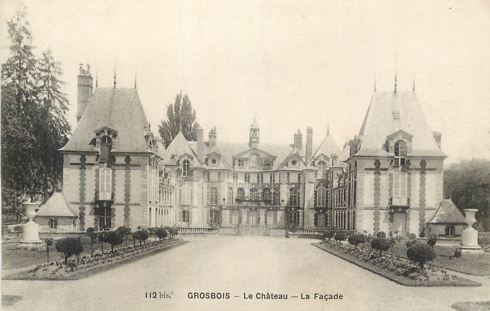 CPA Grosbois Le Chateau La Facade
