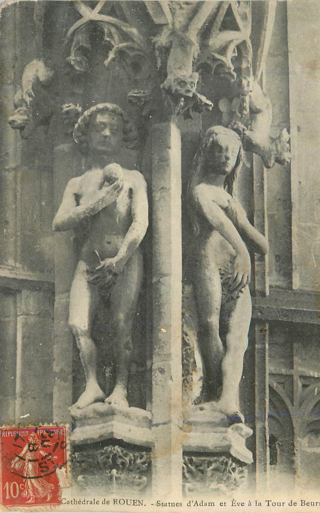 CPA Cathedrale de Rouen Statues d Adam et Eve a la Tour de Beure