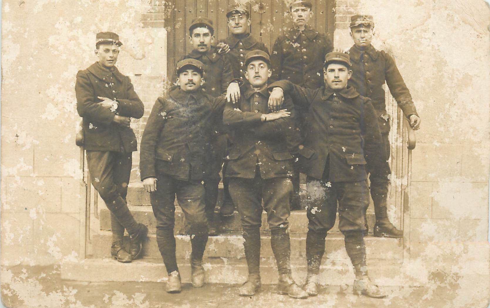 CARTE PHOTO Hommes Militaria