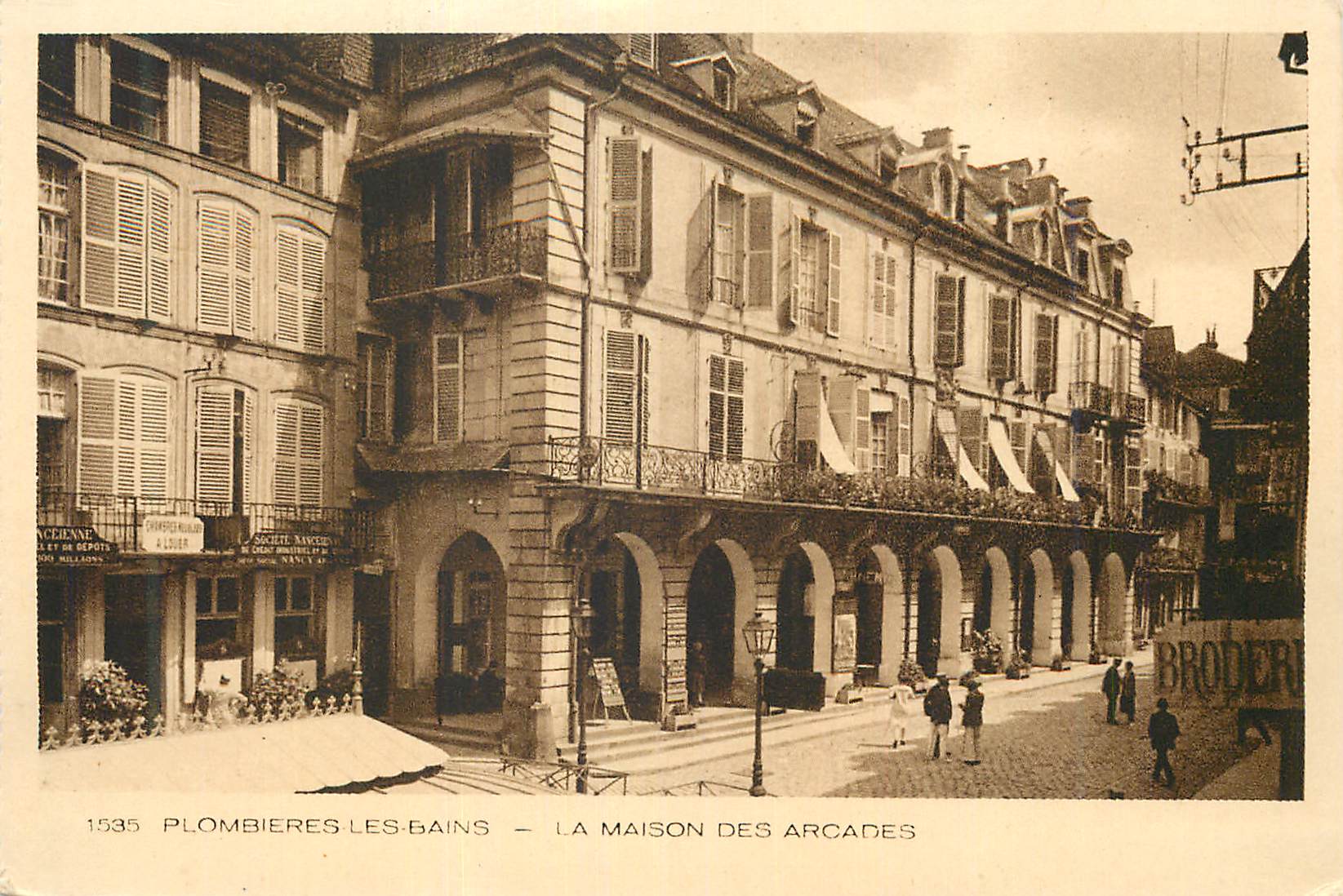 CPA Plombieres les Bains La Maison des Arcades