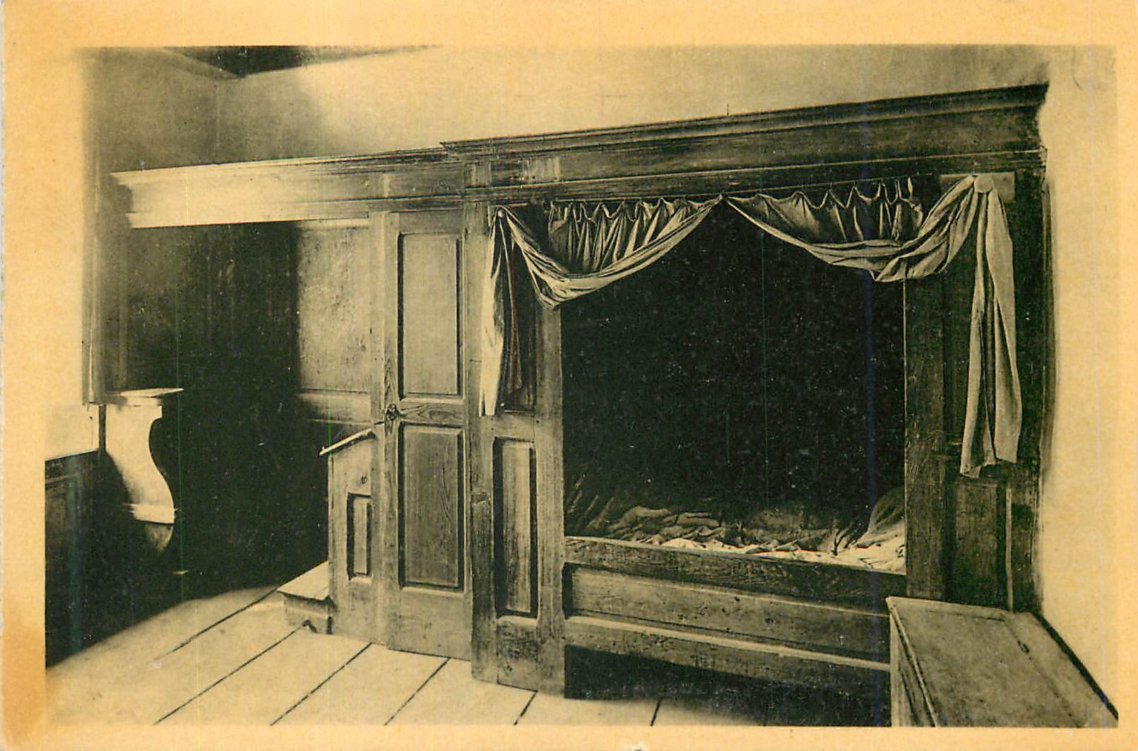 CPM Monastere de la Grande Chartreuse Interieur d Une Cellule Chambre
