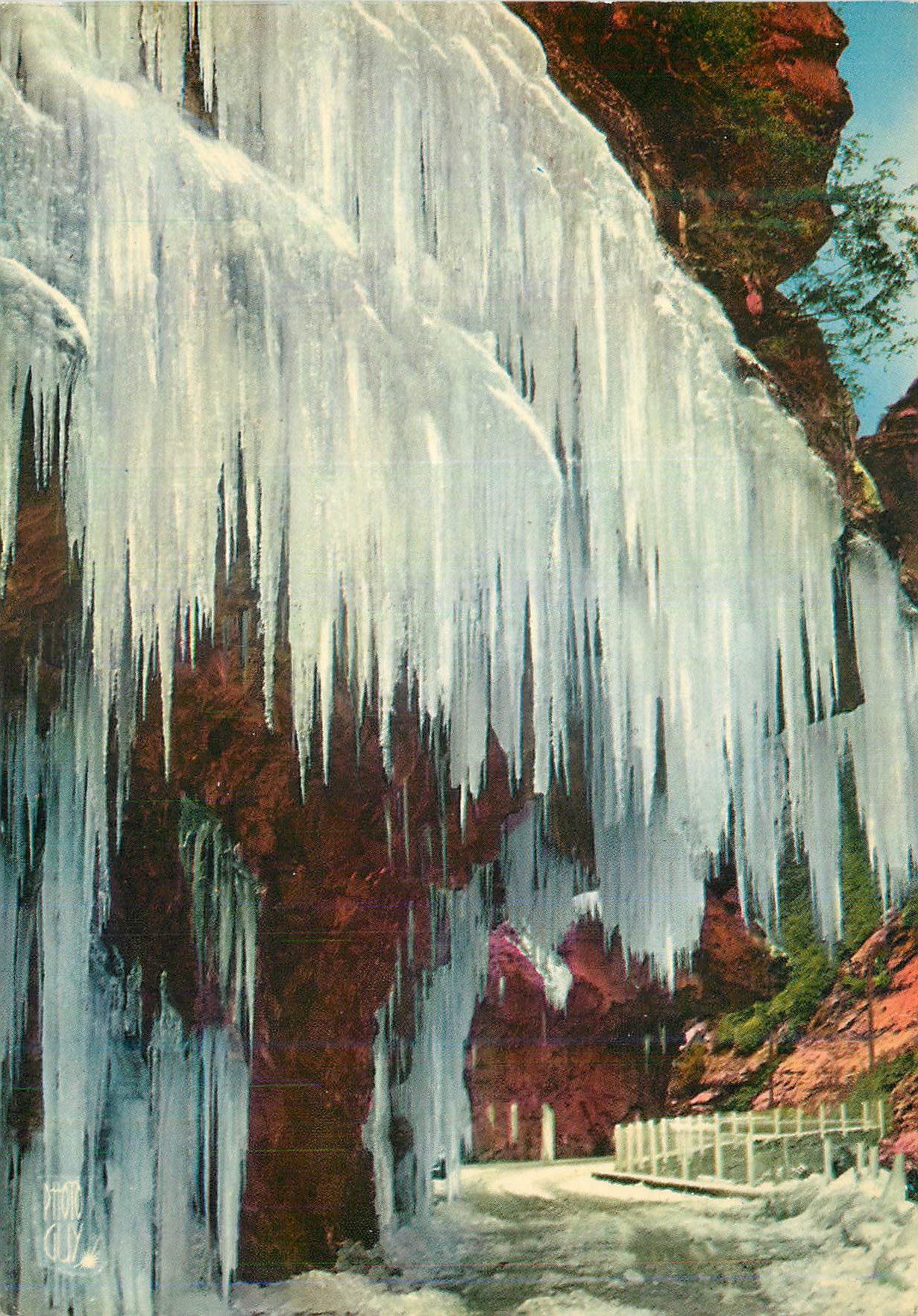 CPM Paysages de France Gorges du Cians Alpes Maritimes La Petite Clue en hiver
