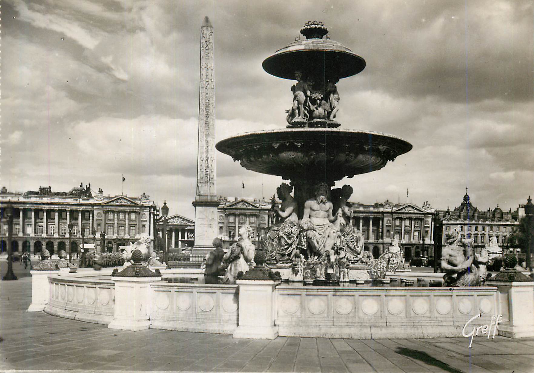 CPM Paris Place de la Concorde l Obelisque