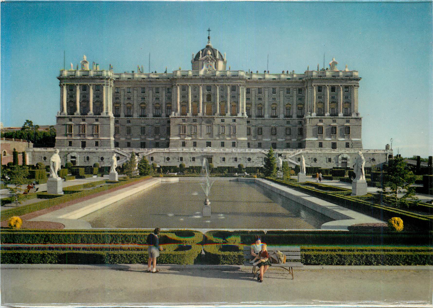 CPM Madrid Palais National Facade sur le Nord