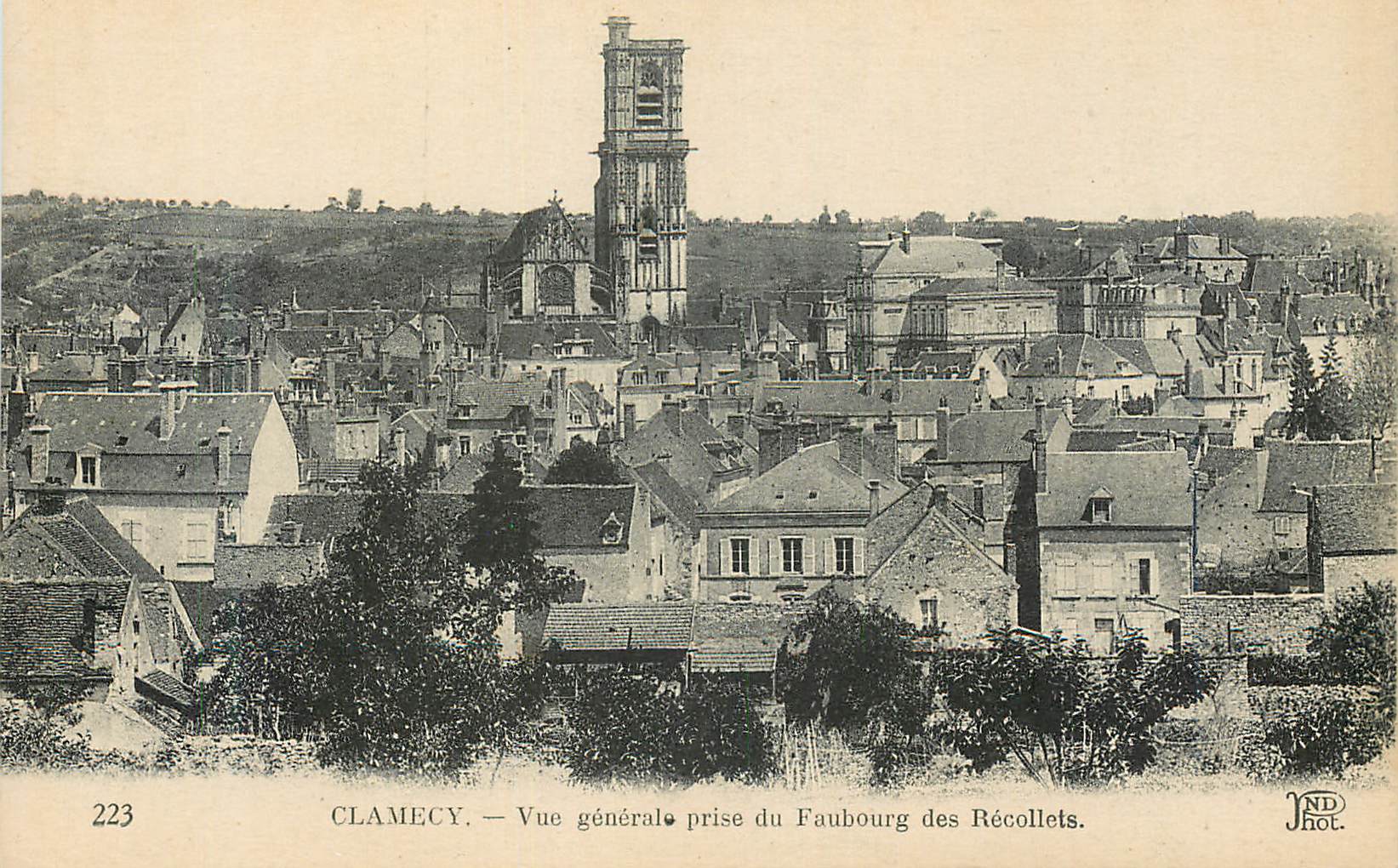 CPA Clamecy Vue generale prise du Faubourg des Recollets