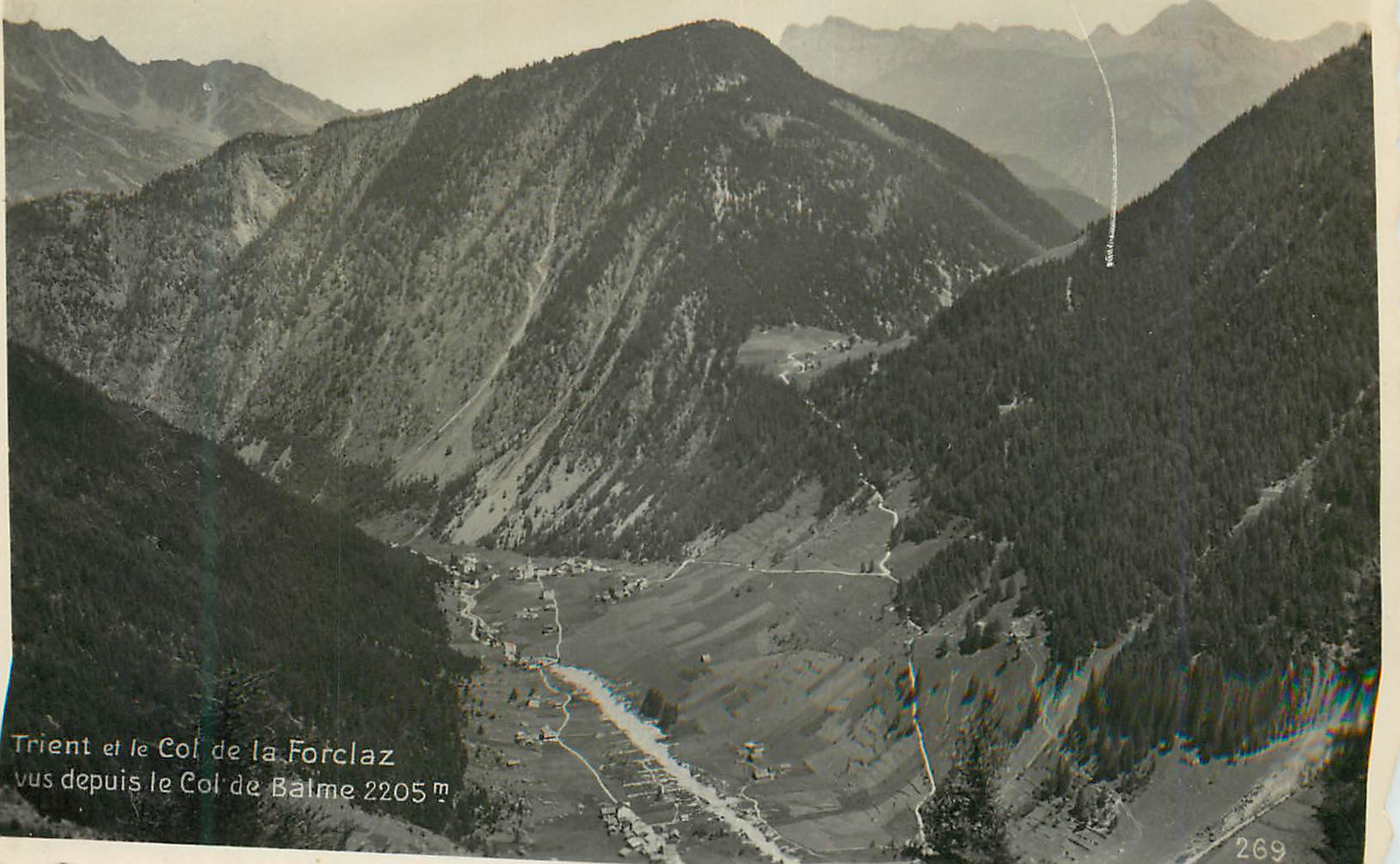 CPM Trient et le Col de la Forclaz vus depuis le Col de Balme 2205 m