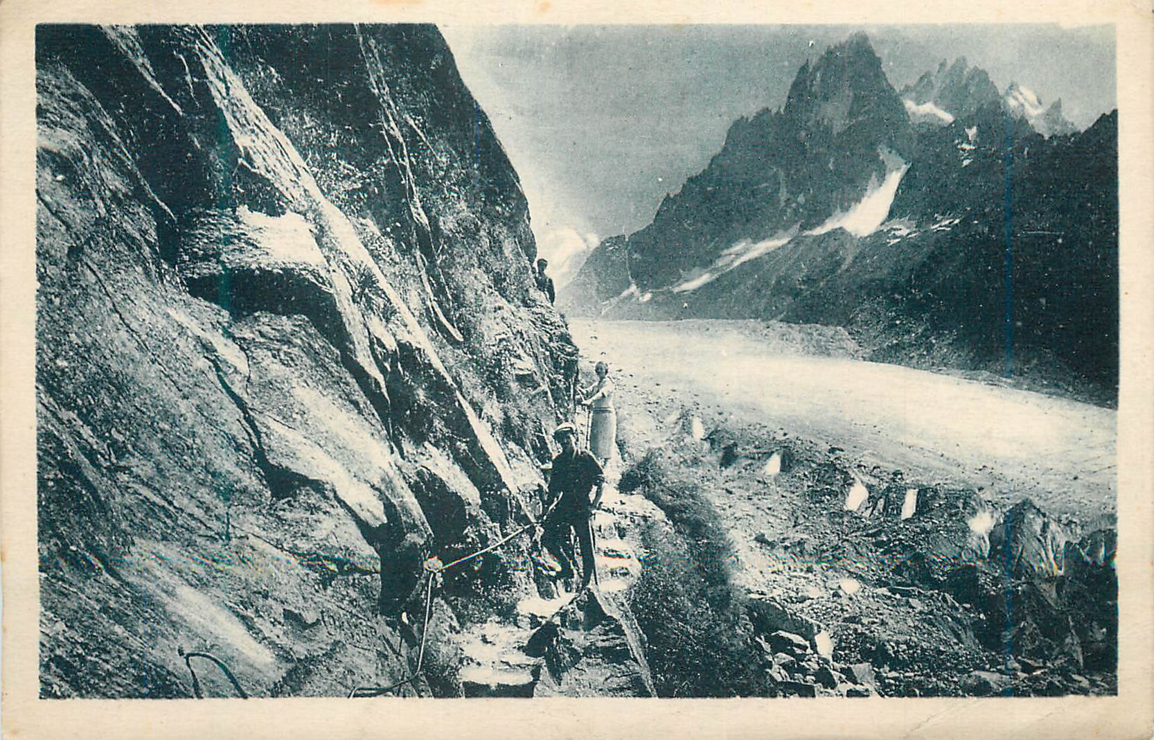 CPA Chamonix Le Mauvais pas Mer de Glace Alpinisme