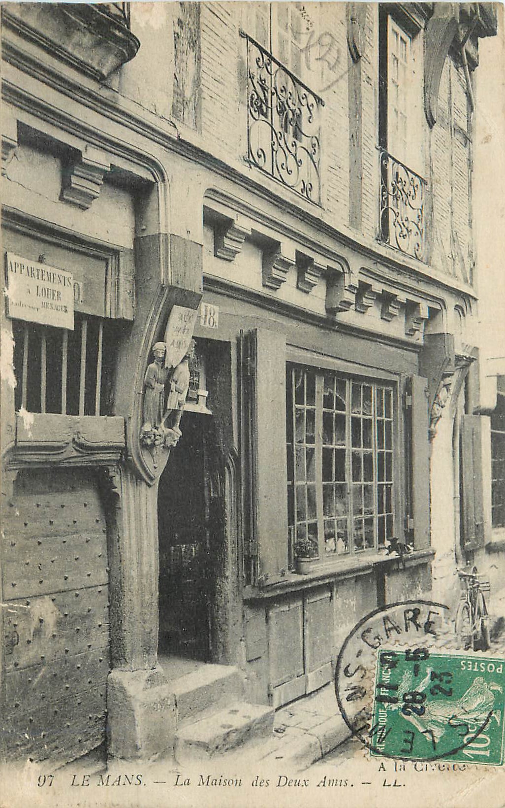 CPA Le Mans La Maison des Deux Amis