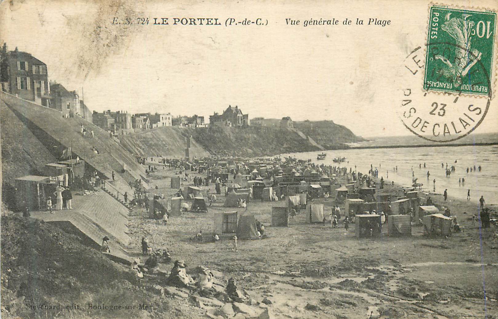 CPA Le Portel (P de C) Vue Generale de la Plage