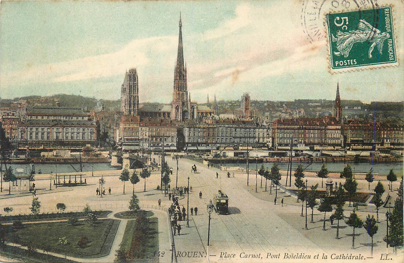 CPA Rouen Place Carnot Pont Boieldieu et la Cathedrale Tramway