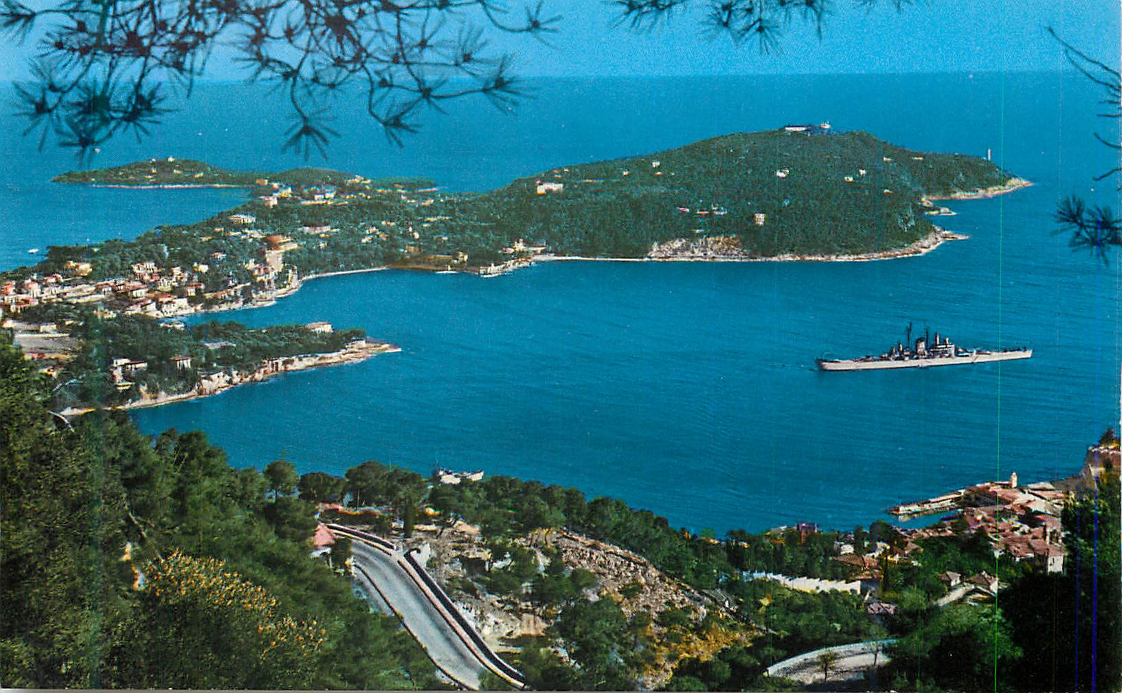 Vue de Capri — bateau militaire — éditeur non visible