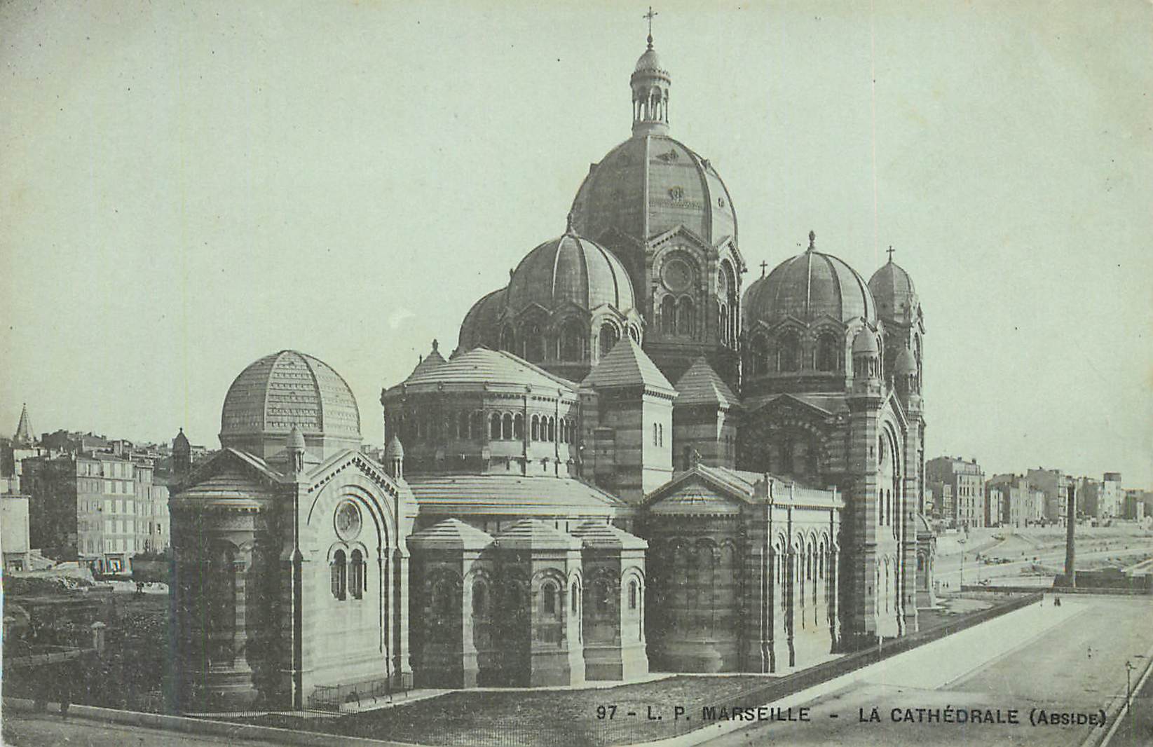 CPA Marseille La Cathedrale (Abside)