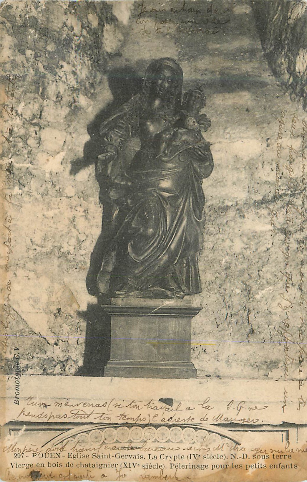 CPA Rouen Eglise Saint Gervais La Crypte (IVe Siecle) N D sous Terre