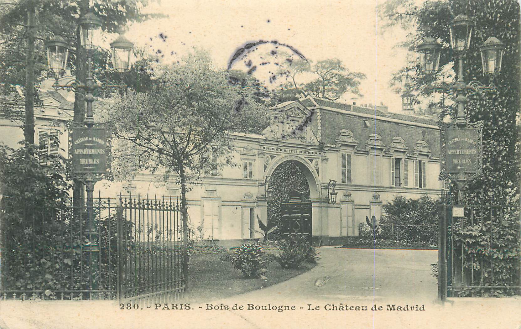 CPA Paris Bois de Boulogne Le Chateau de Madrid