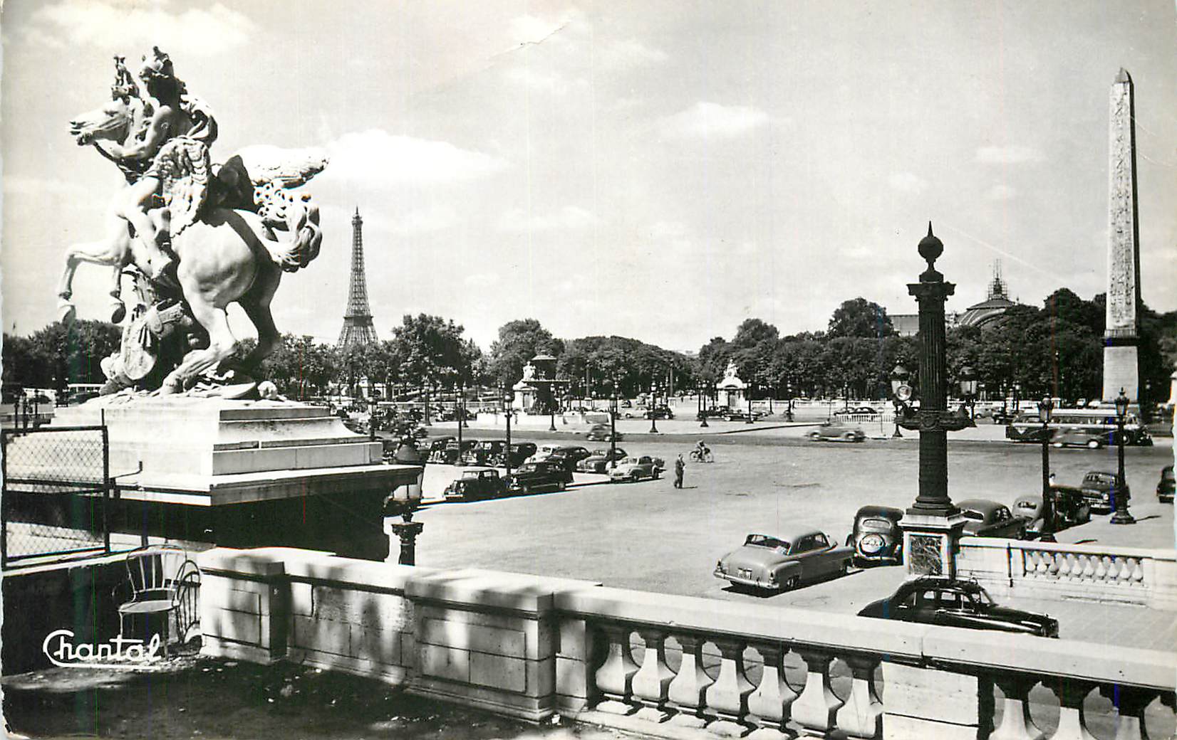 CPM Paris Place de la Concorde Tour Eiffel