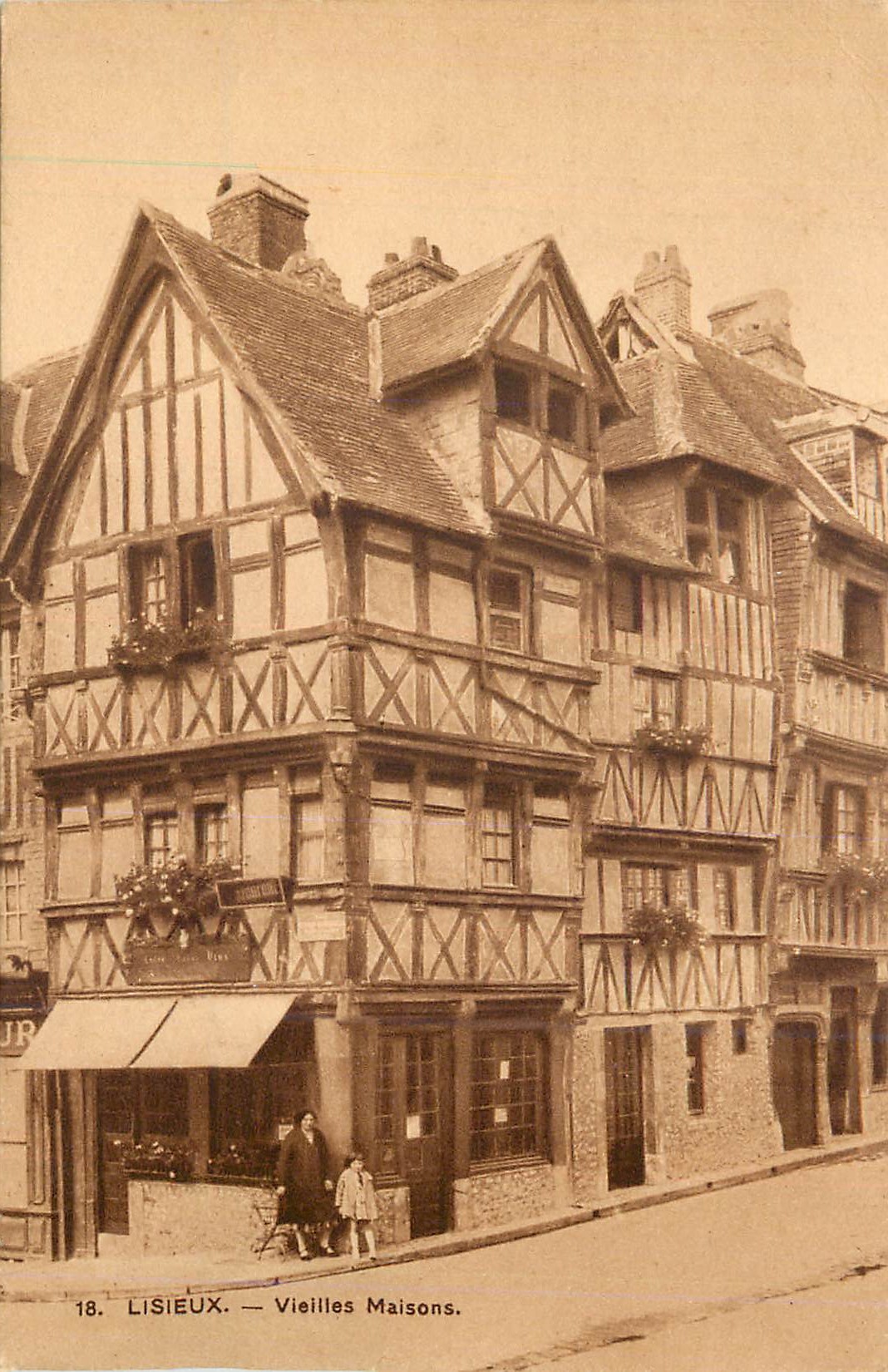Lisieux — Vieilles Maisons.