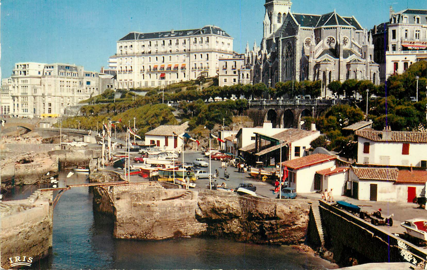 CPM Biarritz (B Pyr) Le Port des Pecheurs Bateaux