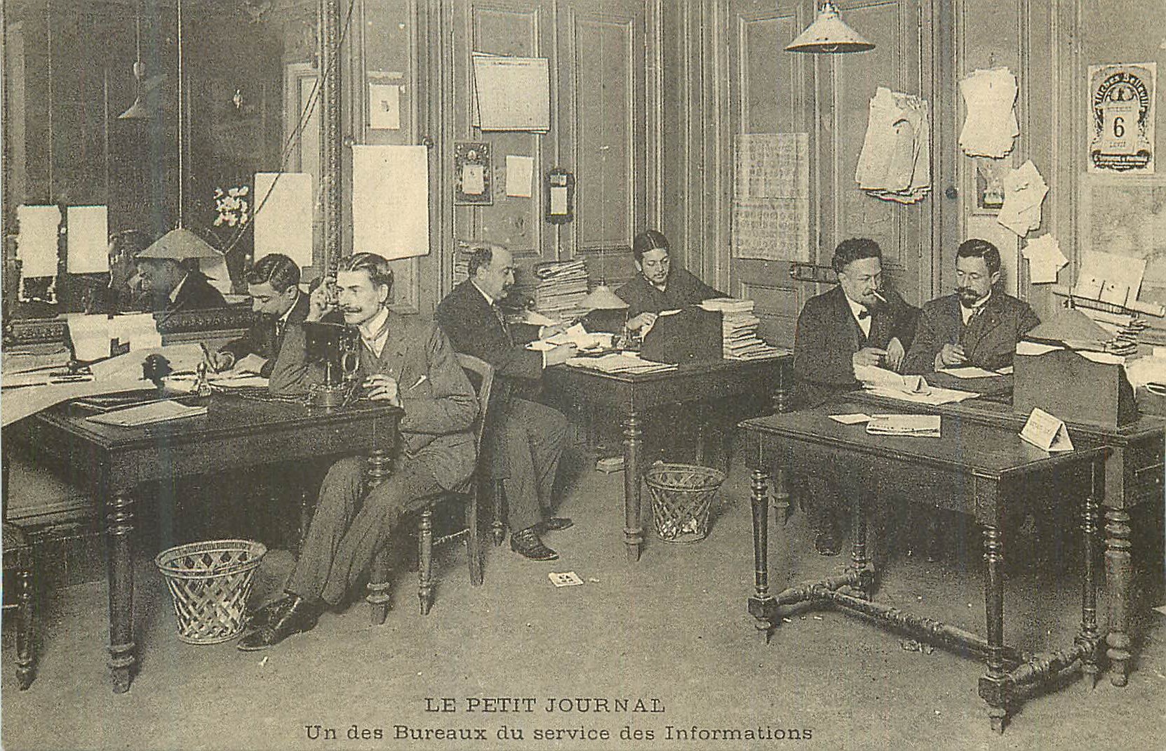 REPRO Le Petit Journal Un des Bureaux du Service des Informations
