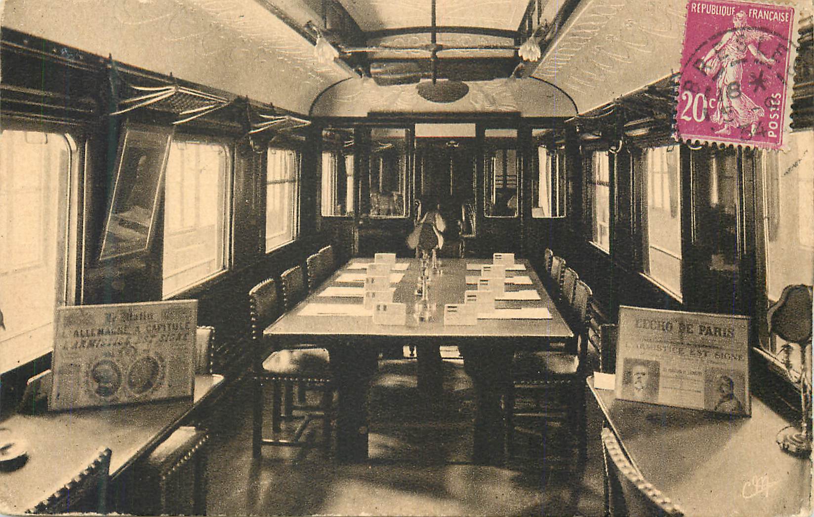 CPM Foret de Compiegne Clairiere de l'Armistice Wagon Militaria
