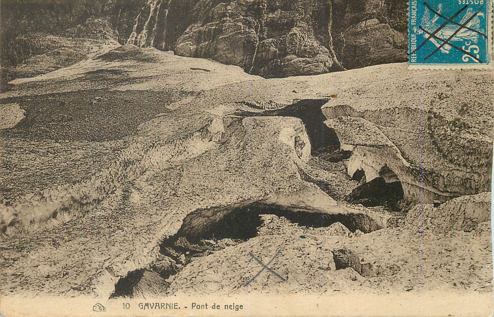 Gavarnie - Pont de neige — 10 GAVARNIE. - Pont de neige