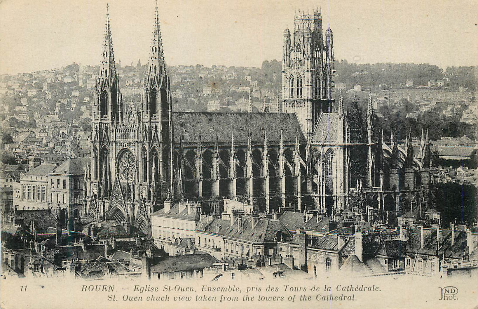 CPA Rouen Eglise St Ouen Ensemble pris des Tours de la Cathedrale