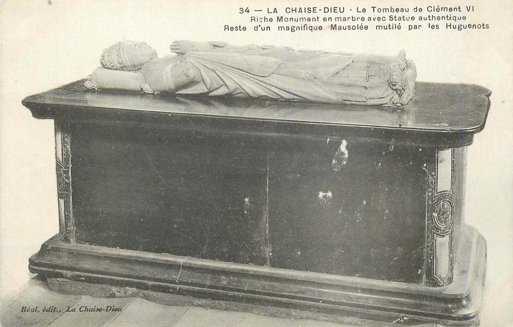 La Chaise-Dieu — Tombeau de Clément VI — Monument en marbre mutilé par les Huguenots