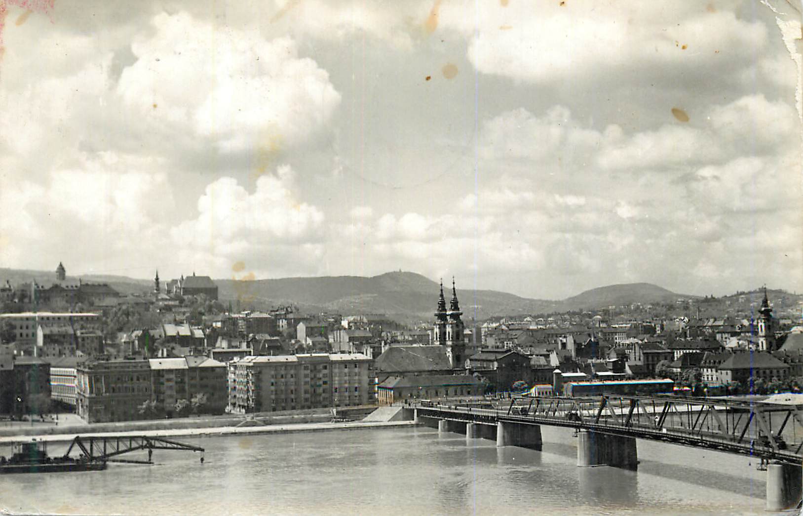 CPM Budapest Budai Dunapart a Kossuth Hiddal