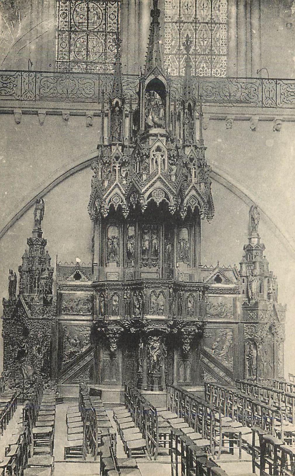 CPA Angers La Chaire de la Cathedrale