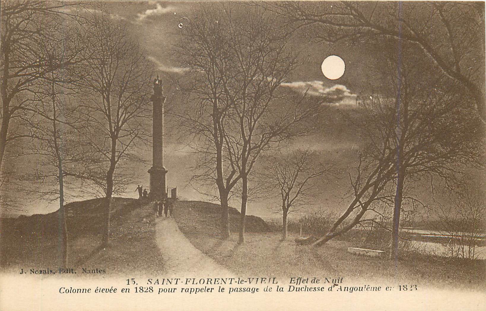 CPA Saint Florent le Vieil Effet de Nuit Colonne Elevee en 1828