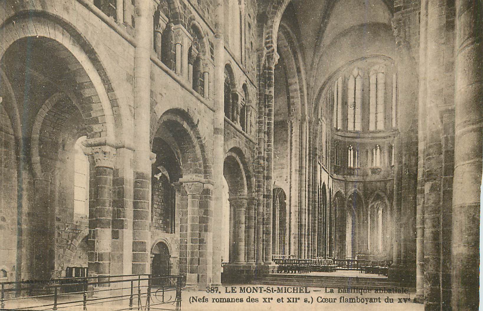 CPA Le Mont Saint Michel La Basilique Abbatiale