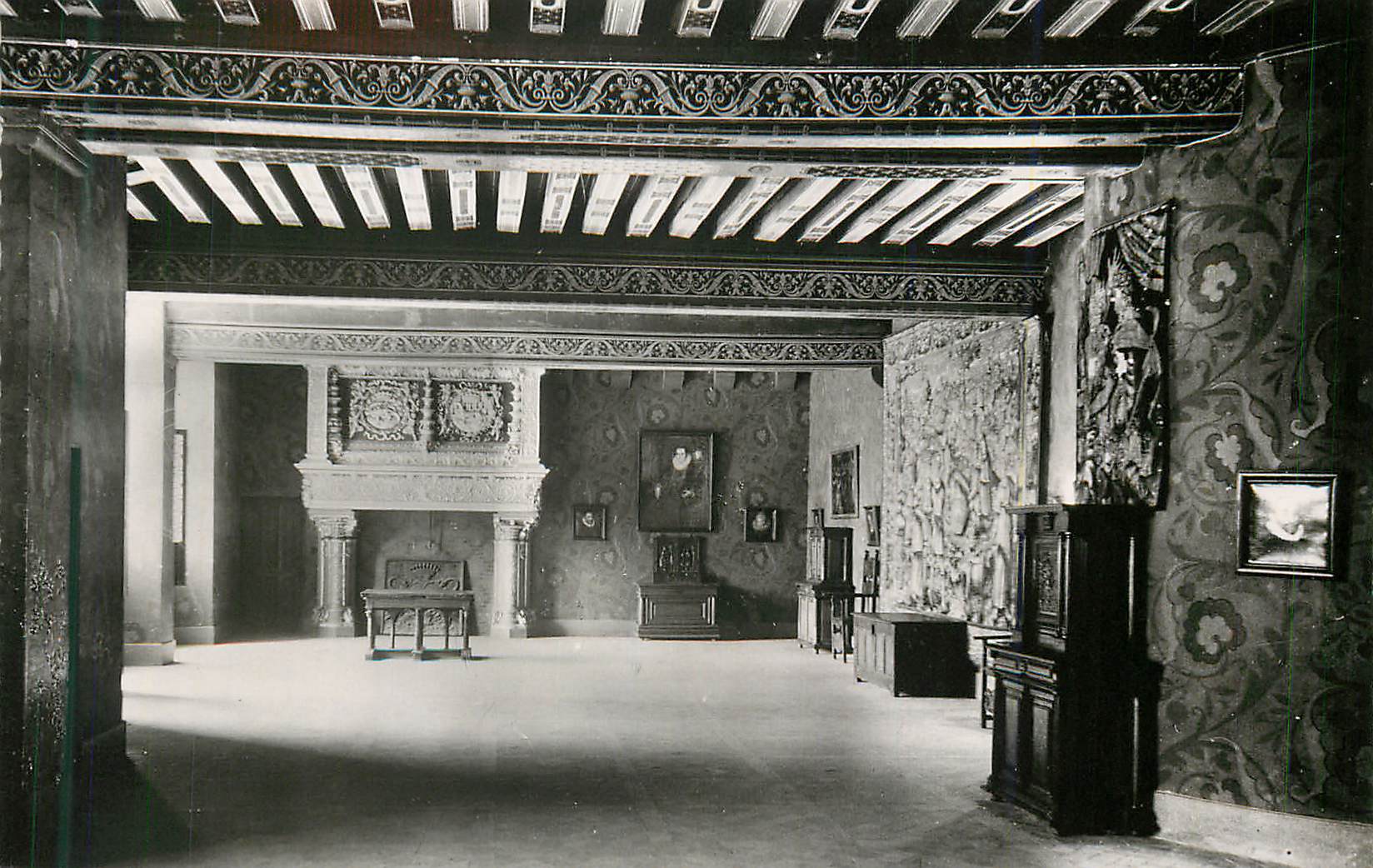 CPM Le Chateau de Blois Salle d'Honneur