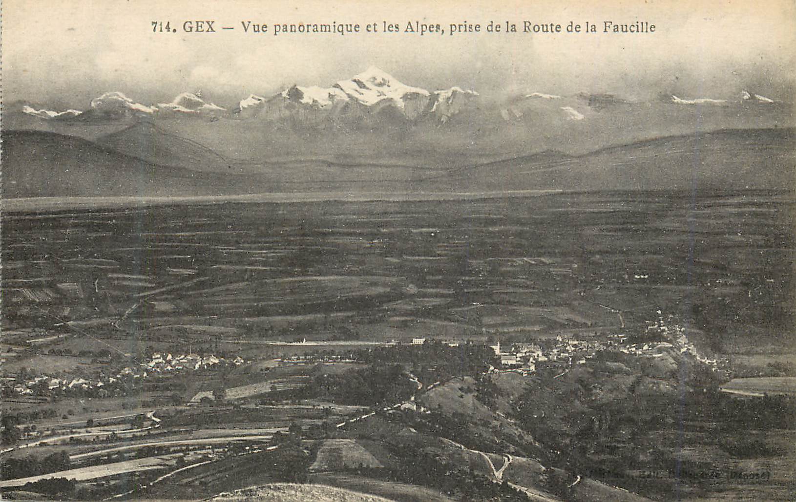 CPA Gex Vue Panoramique et les Alpes prise de la Route de la Faucille