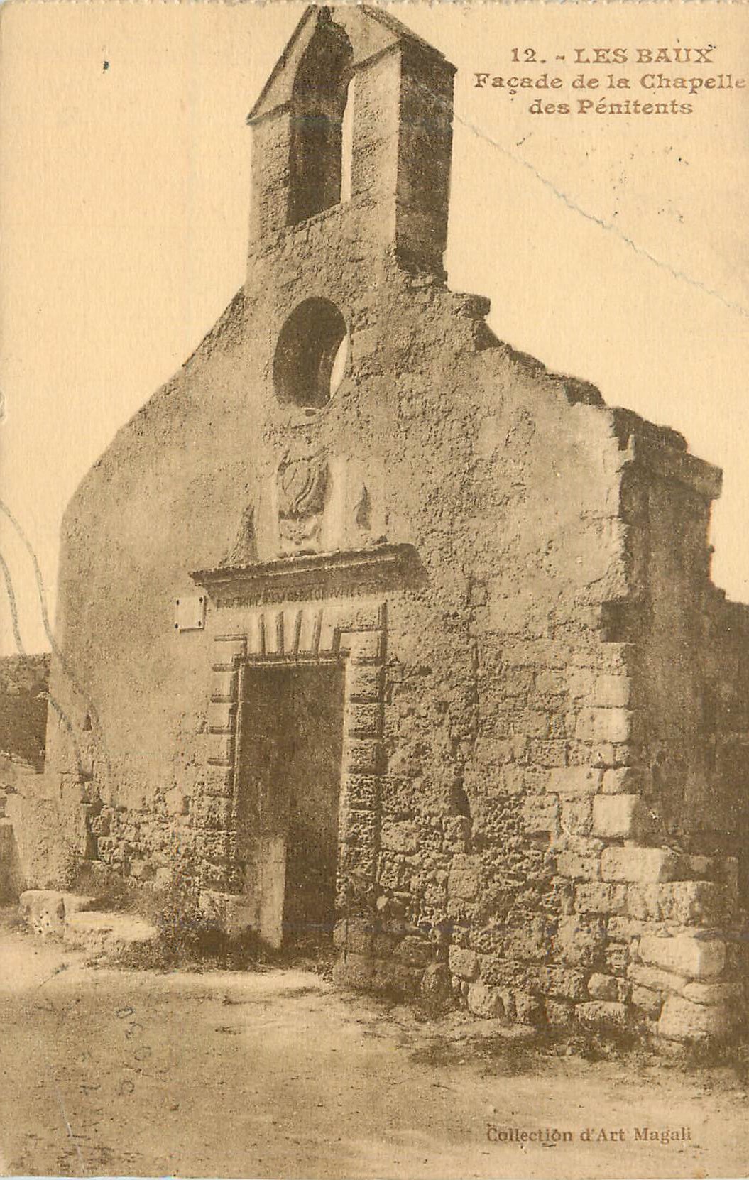 Les Baux - Façade de la Chapelle des Pénitents — Collection d'Art Magali, n°12