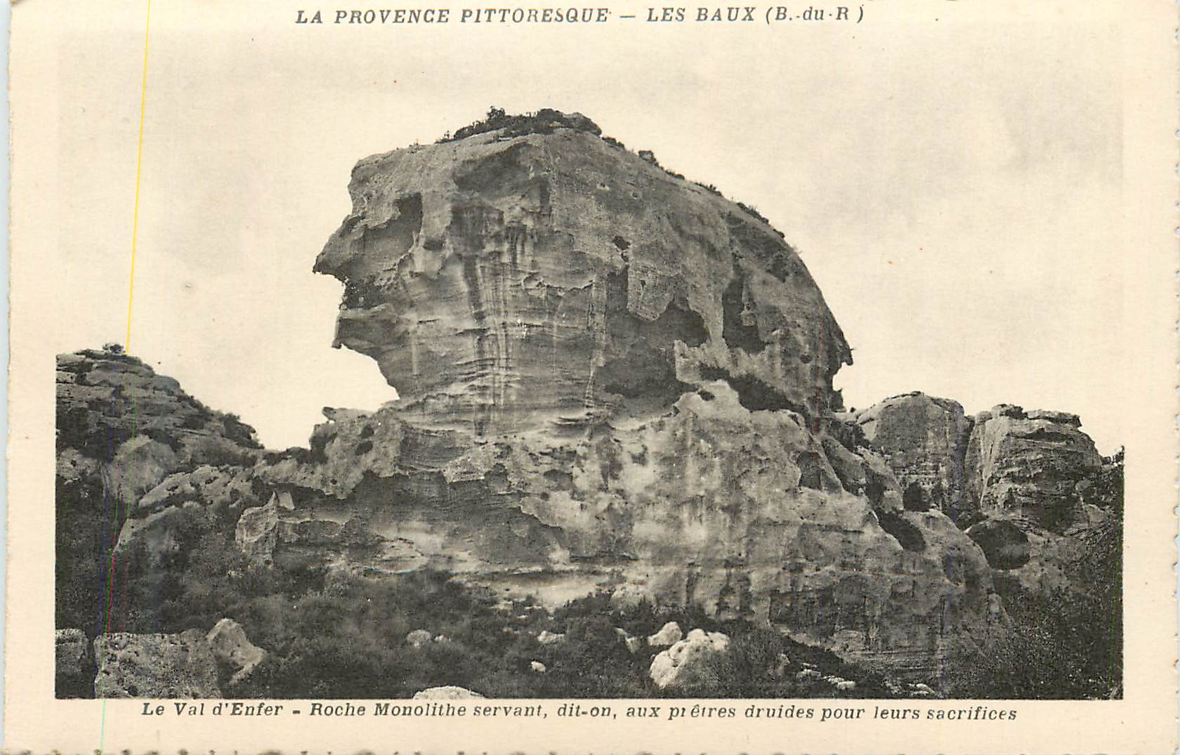 CPA Les Baux (B du R) La Provence Pittoresque le Val d'Enfer