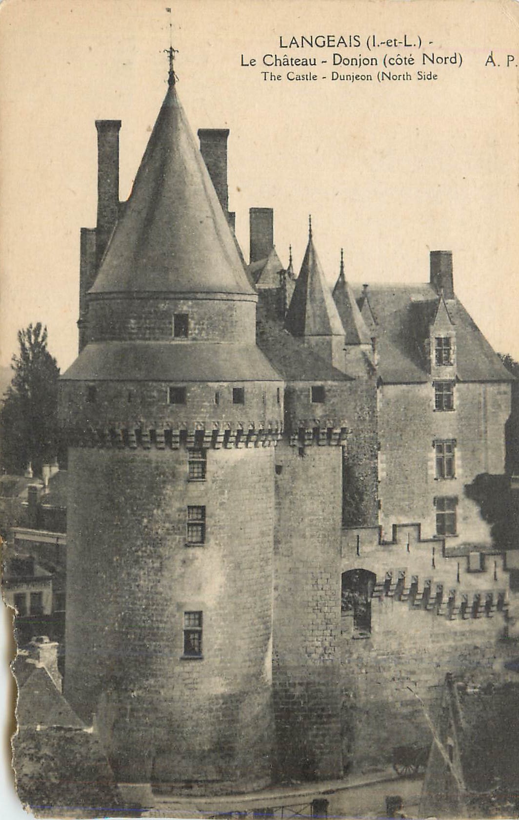 CPA Langeais (I et L) Le Chateau Donjon (Cote Nord)