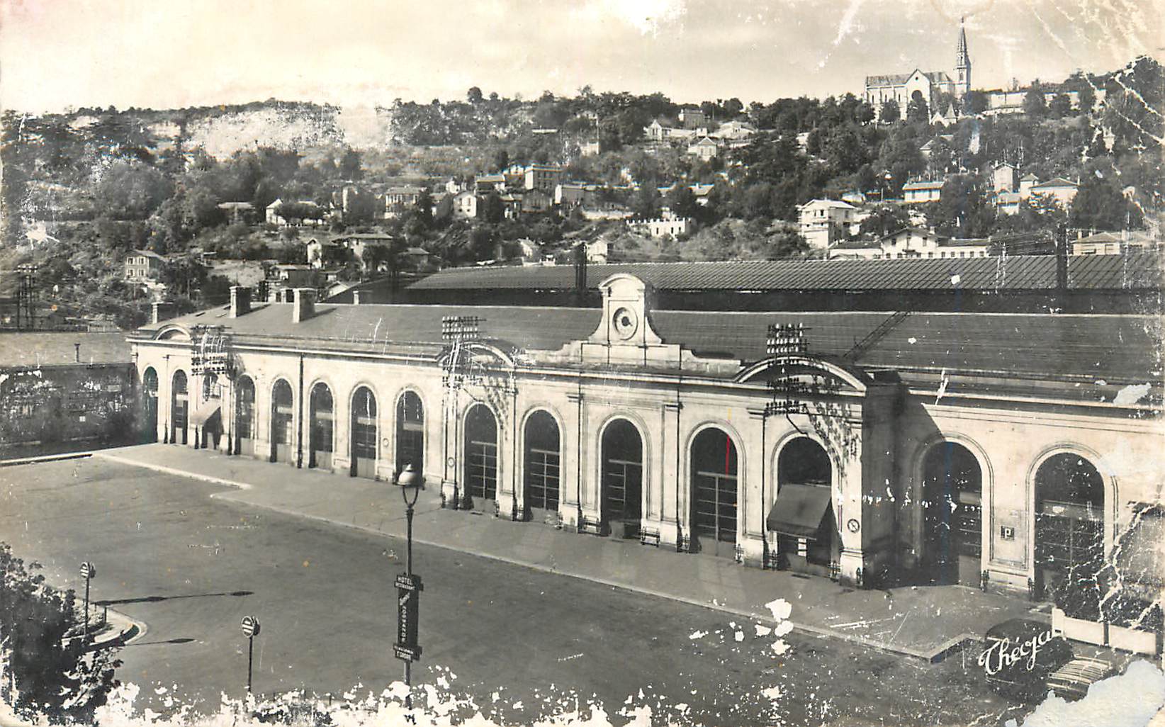 CPM Agen (Lot et Garenne) La Gare et Coteau de l'Hermitage