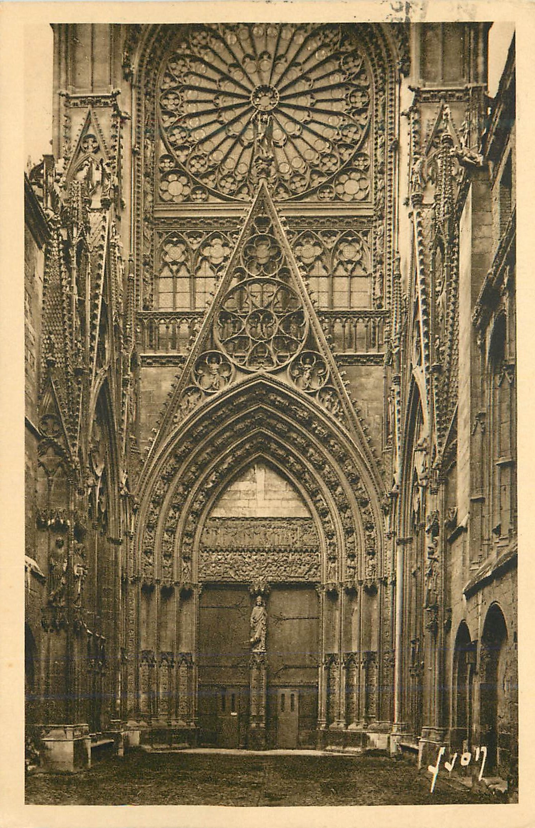 CPA Rouen (Seine Inferieure) Cathedrale Cours des Libraires