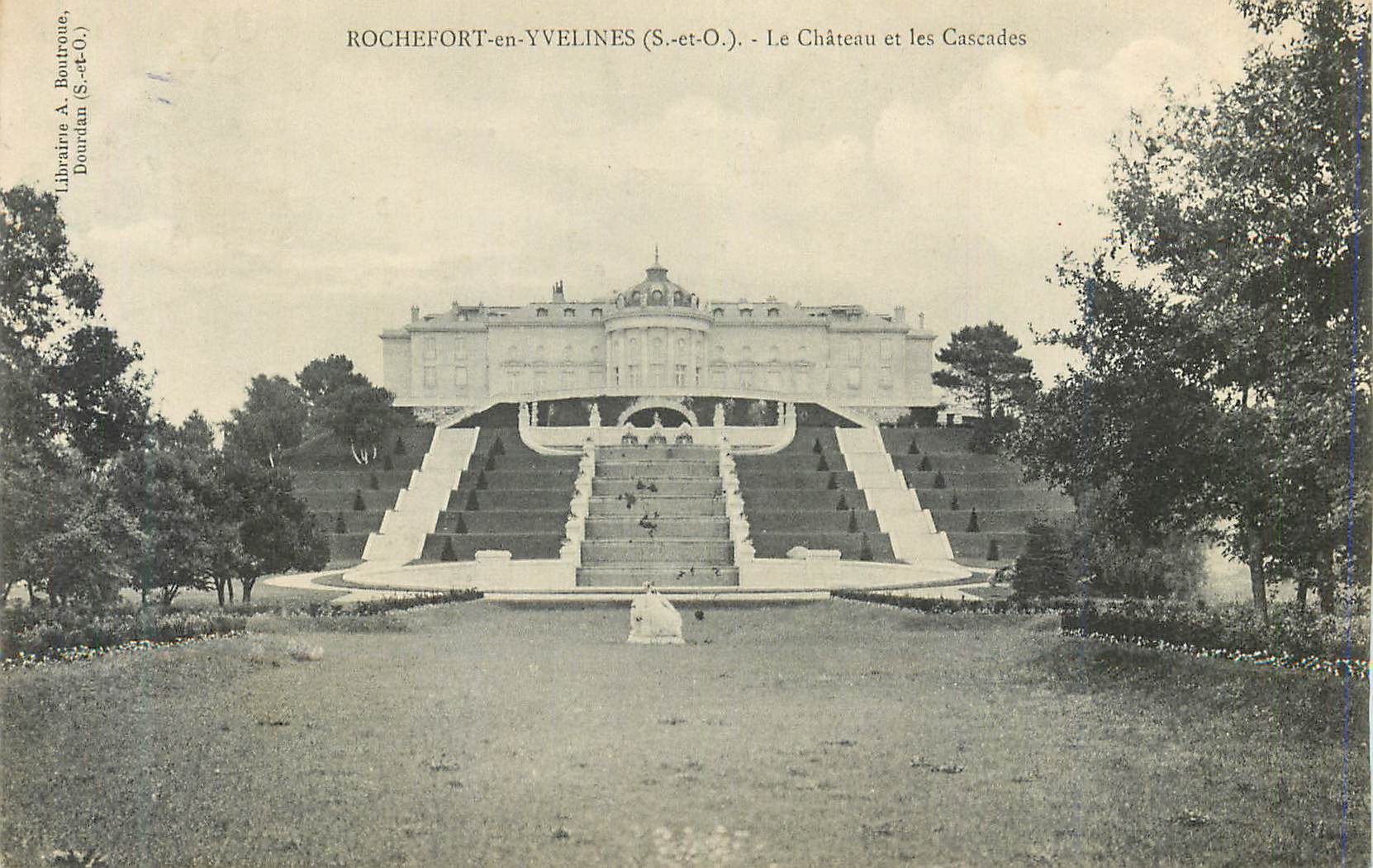 CPA Rochefort en Yvelines (S et O) Le Chateau et les Cascades