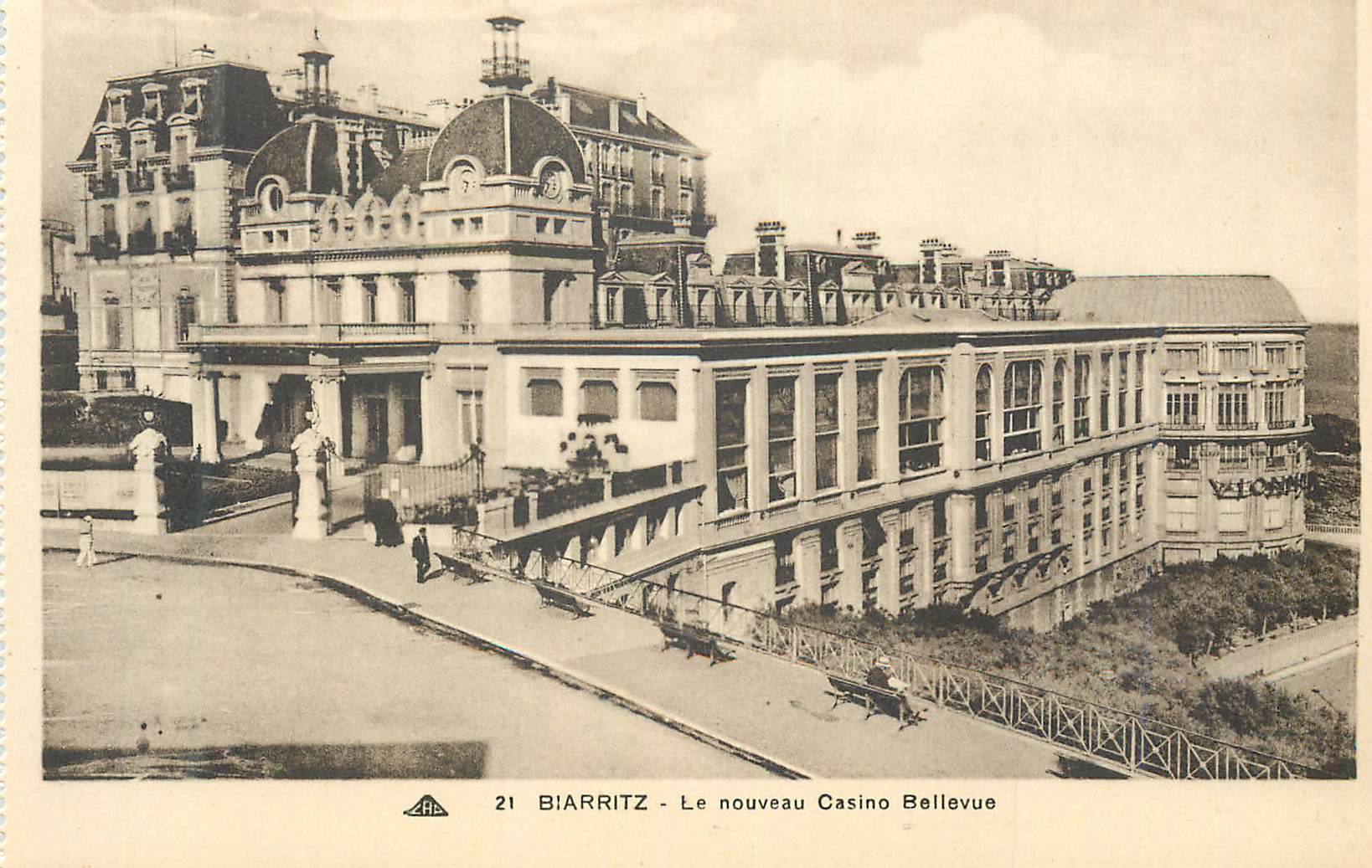 Biarritz - Le nouveau Casino Bellevue — éditeur C.R.B. n°21