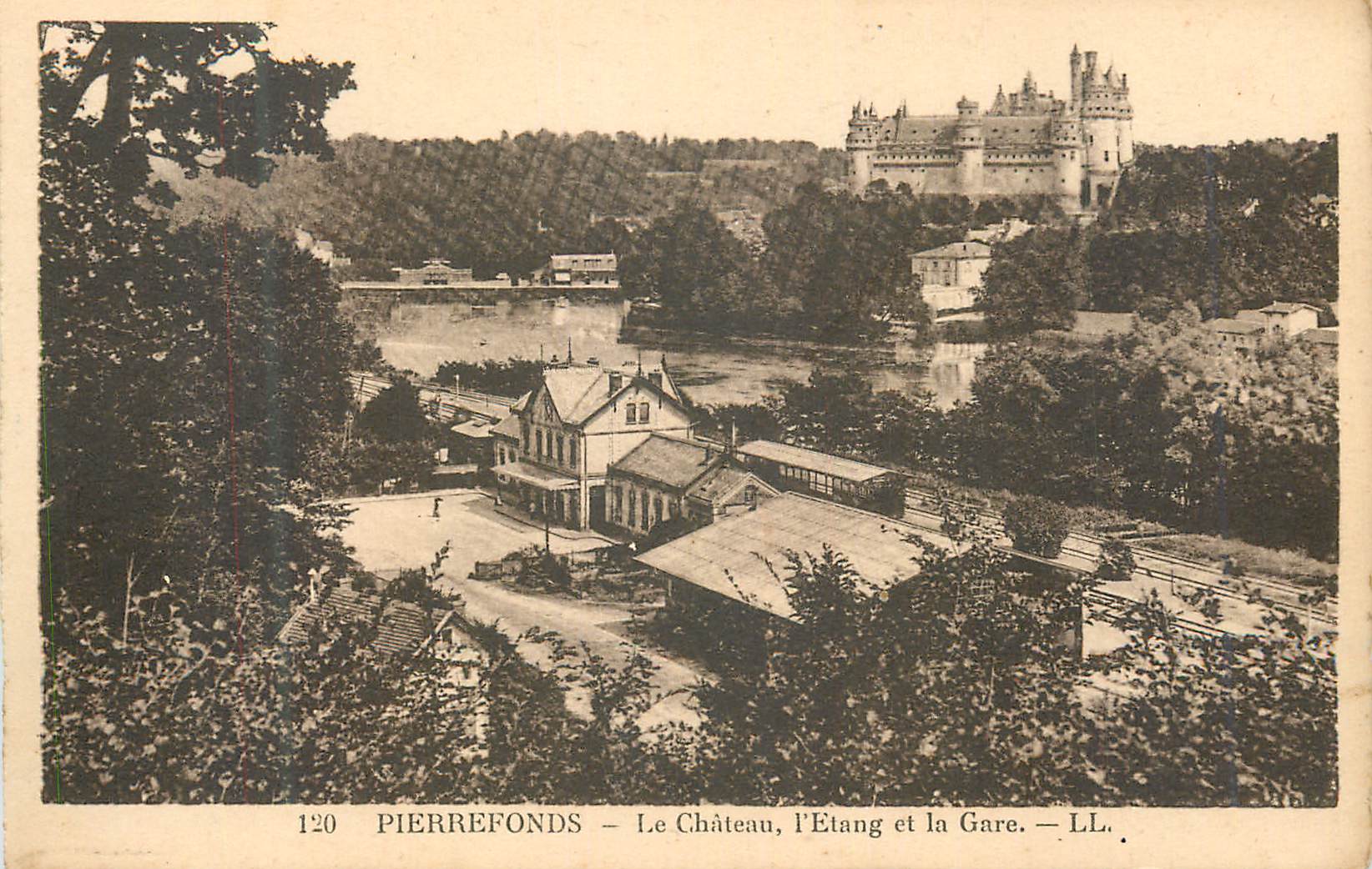 PierreFonds — Le Château, l'Etang et la Gare — LL.