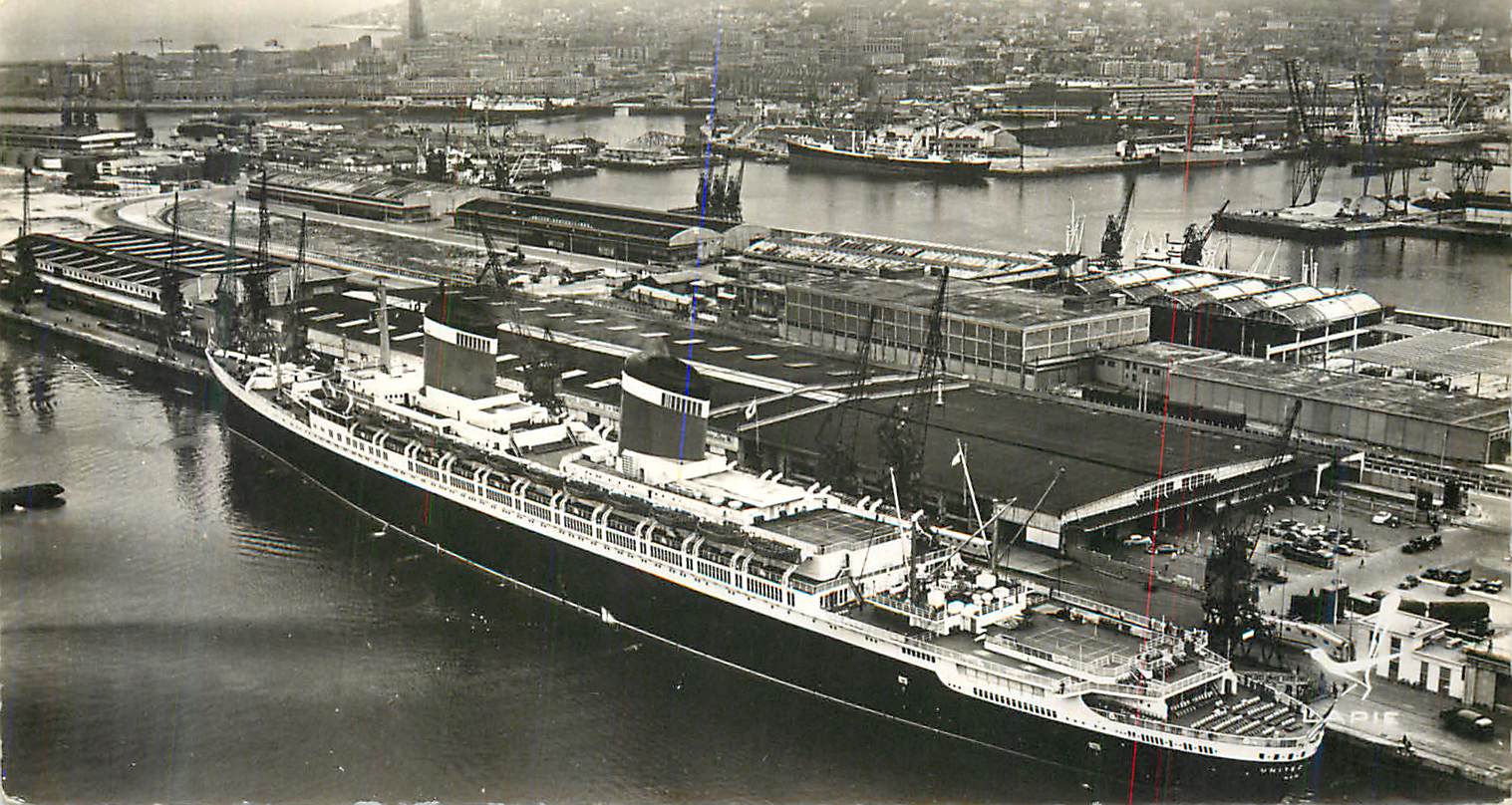 CPM Commerce et Transports La Gare Maritime du Havre Bateau