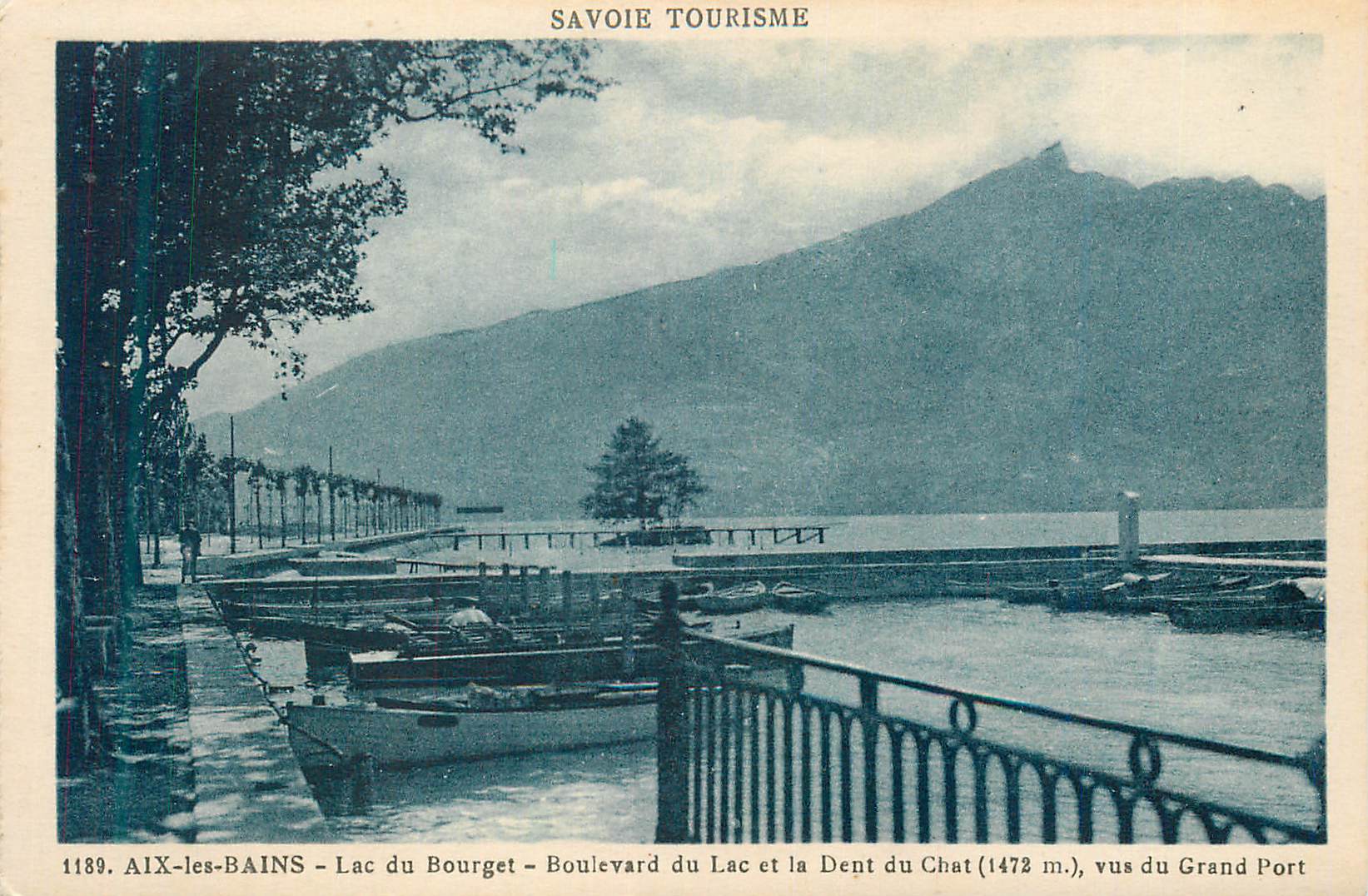 CPA Savoie Tourisme Aix les Bains Lac du Bourget Boulevard du Lac et la Dent du Chat vue du Grand Port