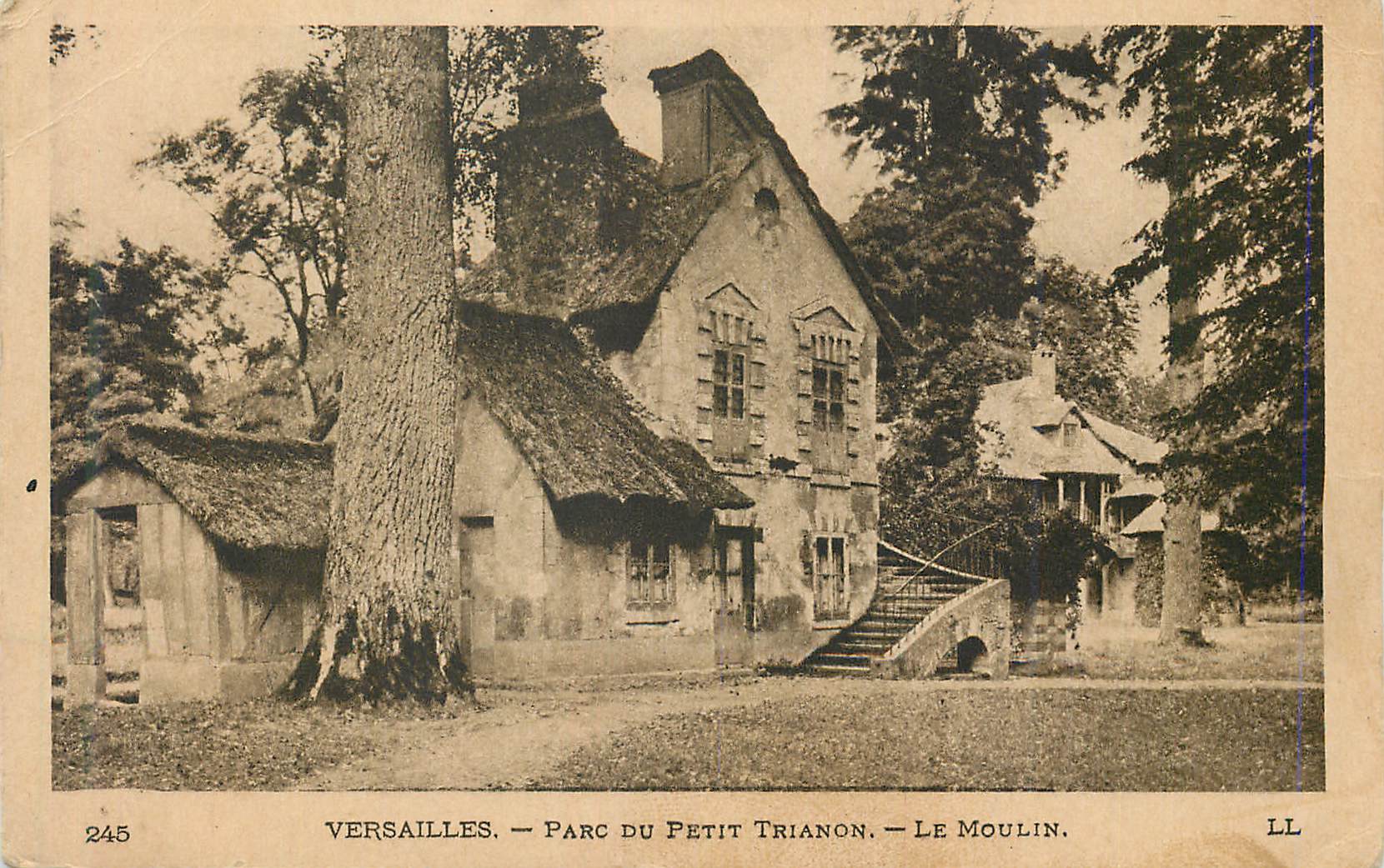Versailles — Parc du Petit Trianon — Le Moulin — LL, n° 245