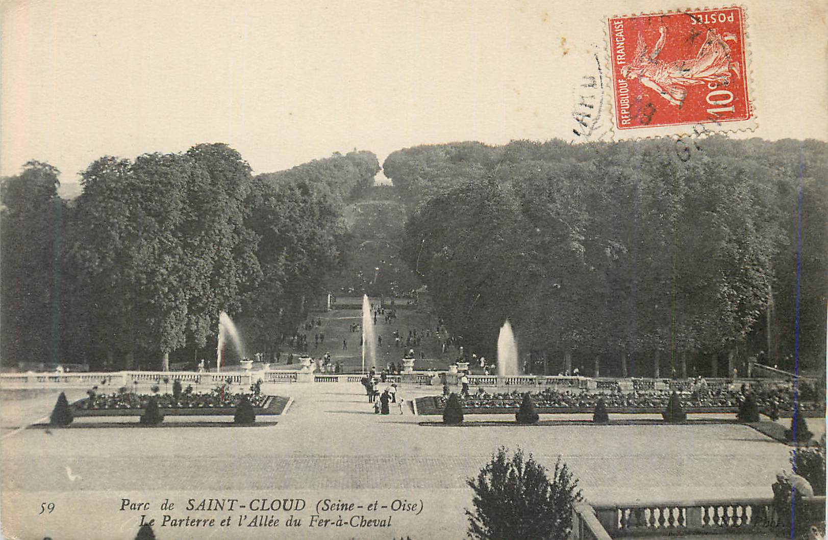 CPA Saint Cloud Le Parc (Seine et Oise) Le Parterre et l'Allee du Fer a Cheval