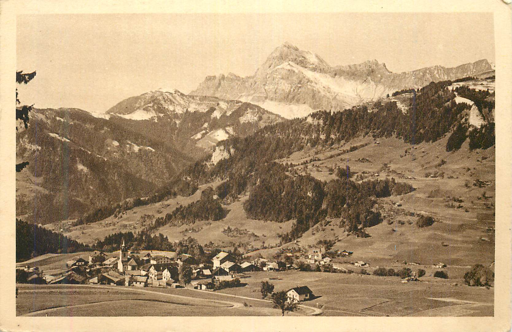 CPA Savoie Notre Dame de Bellecombe Saint Nicolas la Chapelle et le Mont Charvin