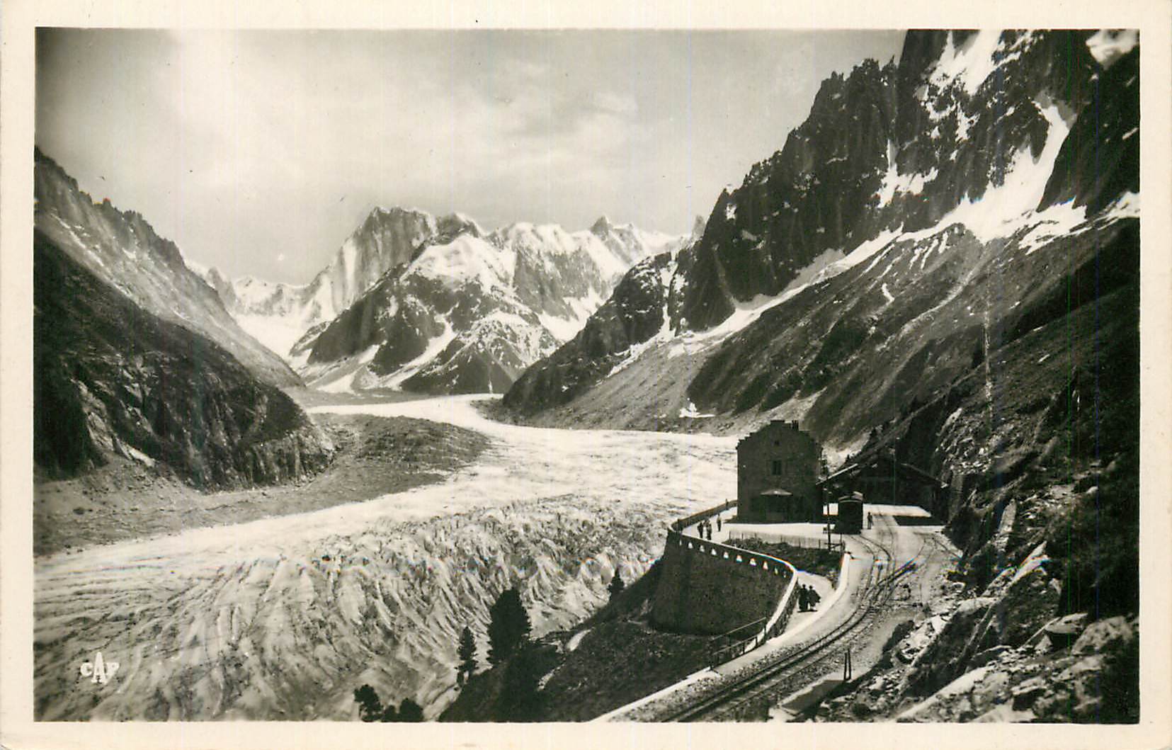 CPM Chamonix Mont Blanc La Mer de Glace et Gare du Montenvers