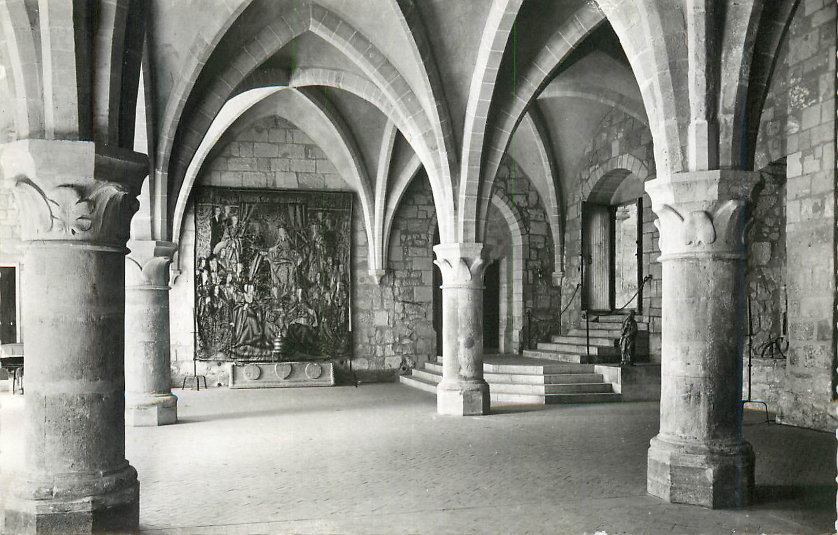 CPM Abbaye de Royaument Asnieres Sur OiseAnciennes cuisines