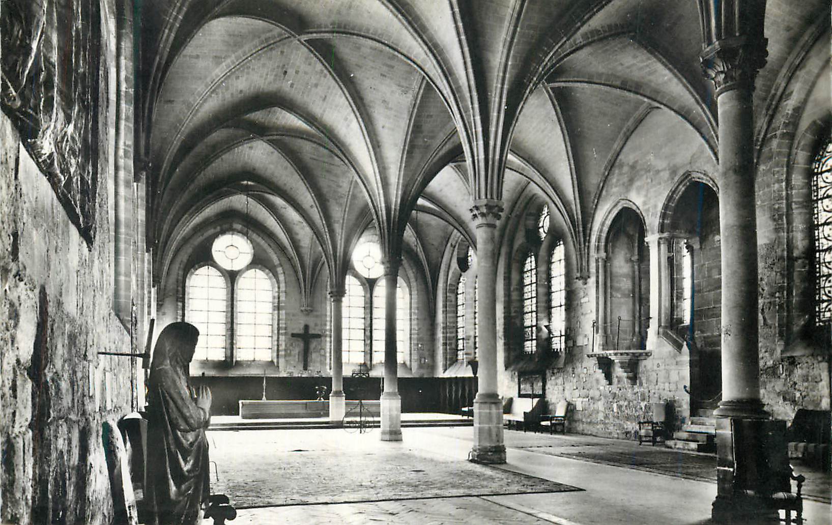 CPM Abbaye de Royaument Asnieres Sur OiseAncien refectoire